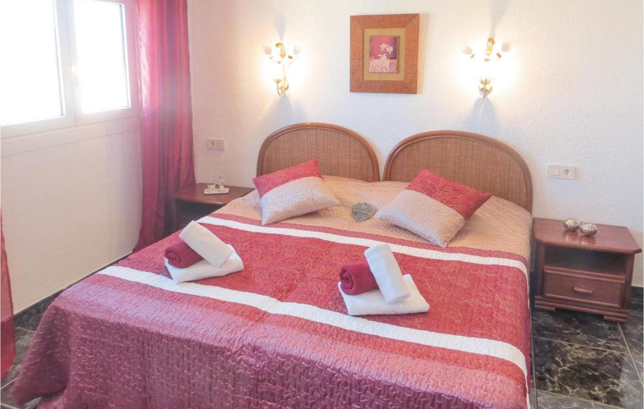 2 Bedroom Stunning Apartment In Торрев'єха Екстер'єр фото